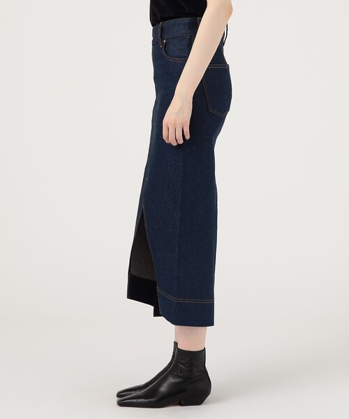 JACQUEMUS（ジャックムス）の「JACQUEMUS LA JUPE DE-NIMES コットンデニムスカート（デニムスカート・レディース・ブルー・25/24）」の4枚目の写真