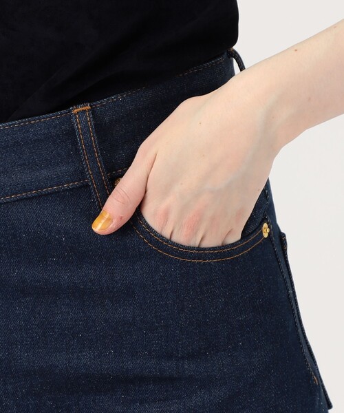 JACQUEMUS（ジャックムス）の「JACQUEMUS LA JUPE DE-NIMES コットンデニムスカート（デニムスカート・レディース・ブルー・25/24）」の8枚目の写真