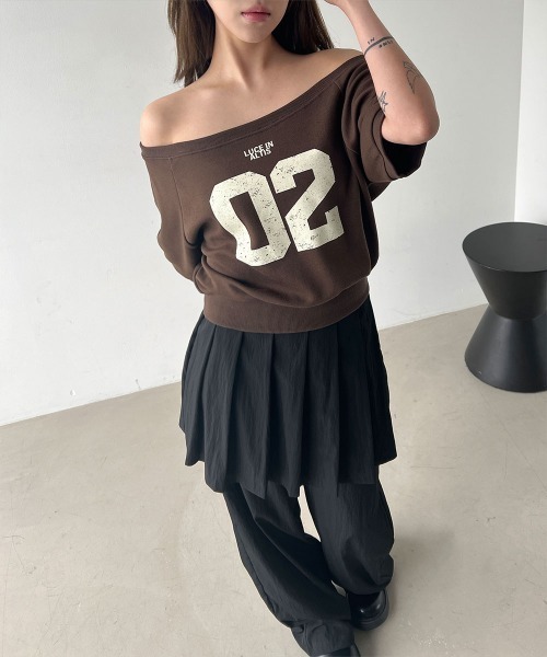 4INT.(フォイント)の「ナイロン プリーツ スカート レイヤード ワイド パンツ(その他パンツ・レディース・ブラック/グレー/ホワイト・FREE)」の8枚目の写真