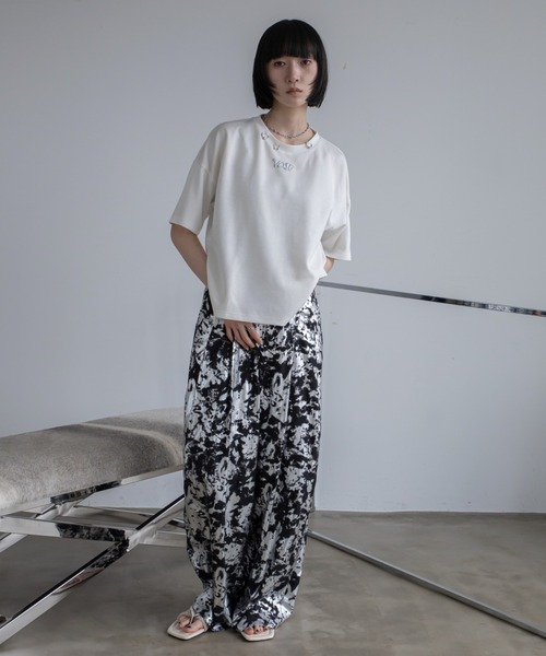 VACANCY(ヴァカンシー)の「【select item】スクエアトゥメッシュトングサンダル(サンダル・レディース・ブラック/ベージュ・MEDIUM/LARGE)」の4枚目の写真