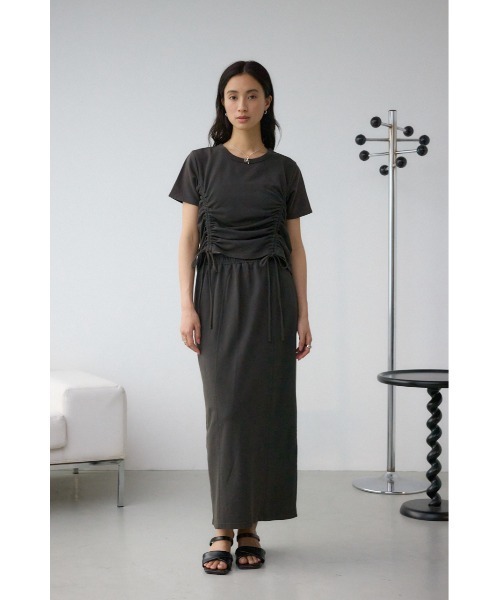 AZUL by moussy(アズールバイマウジー)の「ヴィンテージライクドロストTシャツ(Tシャツ/カットソー・レディース・ライトブラック/スモークピンク/チャコールグレー・FREE)」の7枚目の写真