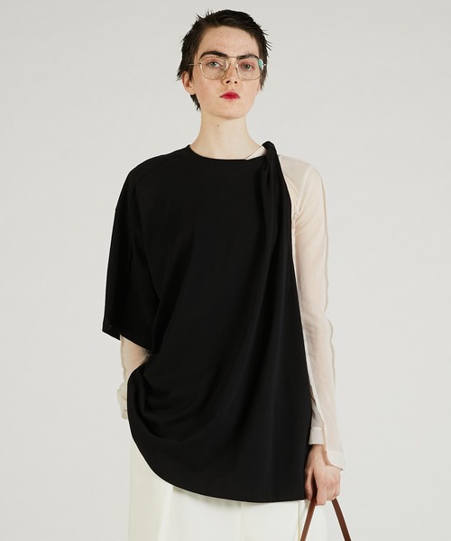 レイヤードツイストオーバートップ / Layered Twist Over Top