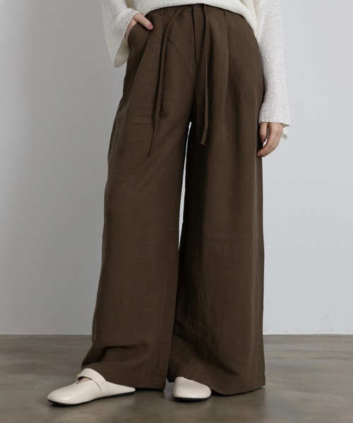 Lunea（ルネア）の「スーパーワイドリネンタックパンツ（その他パンツ・レディース・ブルー/ブラック/ホワイト/ライトグレー/ブラウン/キナリ・M/L）」の5枚目の写真