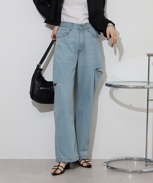 atONE(アットワン)の「デニムダメージストレートパンツ(デニムパンツ・レディース・ブルー/ネイビー/ライトブルー・L/LL/M)」の4枚目の写真