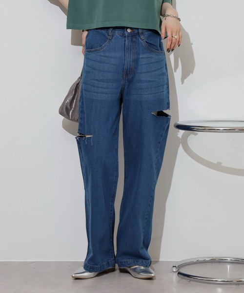 atONE(アットワン)の「デニムダメージストレートパンツ(デニムパンツ・レディース・ブルー/ネイビー/ライトブルー・L/LL/M)」の18枚目の写真