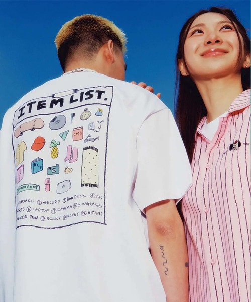 VANS(バンズ)の「RIROO ITEM LIST Tシャツ(Tシャツ/カットソー・メンズ・ブラック/ホワイト・SMALL/MEDIUM/LARGE/X-SMALL/X-LARGE)」の1枚目の写真