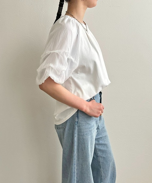 LHELBIE(レルビエ)の「ホイップスリーブブラウス(Tシャツ/カットソー・レディース・ネイビー/ブラック/オフホワイト・M)」の15枚目の写真