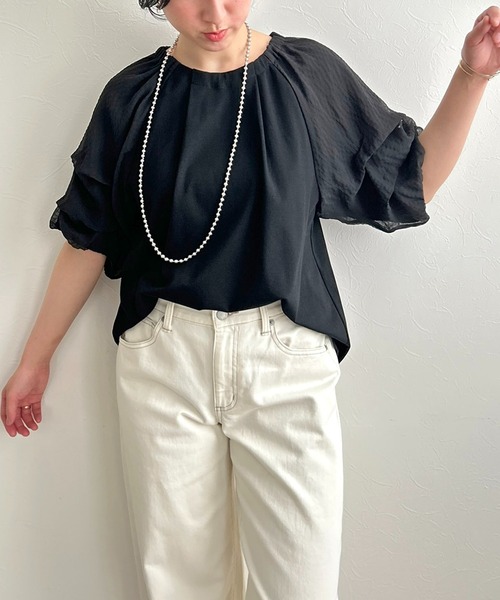 LHELBIE(レルビエ)の「ホイップスリーブブラウス(Tシャツ/カットソー・レディース・ネイビー/ブラック/オフホワイト・M)」の17枚目の写真