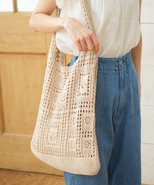 flower(フラワー)の「パネルレースバッグ(かごバッグ・レディース・ブラウン/アイボリー・FREE)」の1枚目の写真