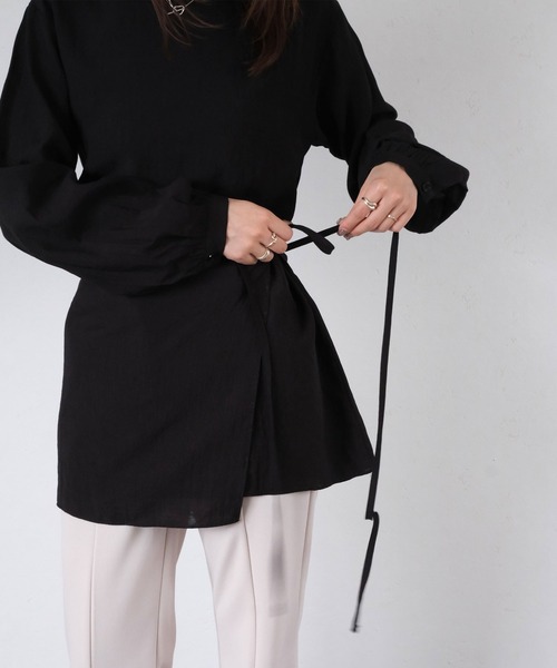 Reurie'(レウリィ)の「ウエストマークブラウス/waist mark blouse アイボリー ブラック カジュアル フェミニン レイヤード風 デザイントップス(シャツ/ブラウス・レディース・アイボリー/ブラック・FREE)」の5枚目の写真
