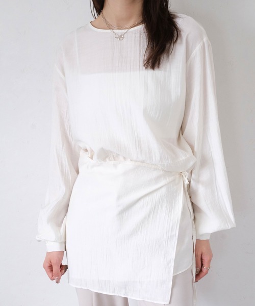 Reurie'(レウリィ)の「ウエストマークブラウス/waist mark blouse アイボリー ブラック カジュアル フェミニン レイヤード風 デザイントップス(シャツ/ブラウス・レディース・アイボリー/ブラック・FREE)」の10枚目の写真