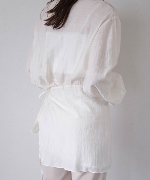 Reurie'(レウリィ)の「ウエストマークブラウス/waist mark blouse アイボリー ブラック カジュアル フェミニン レイヤード風 デザイントップス(シャツ/ブラウス・レディース・アイボリー/ブラック・FREE)」の16枚目の写真
