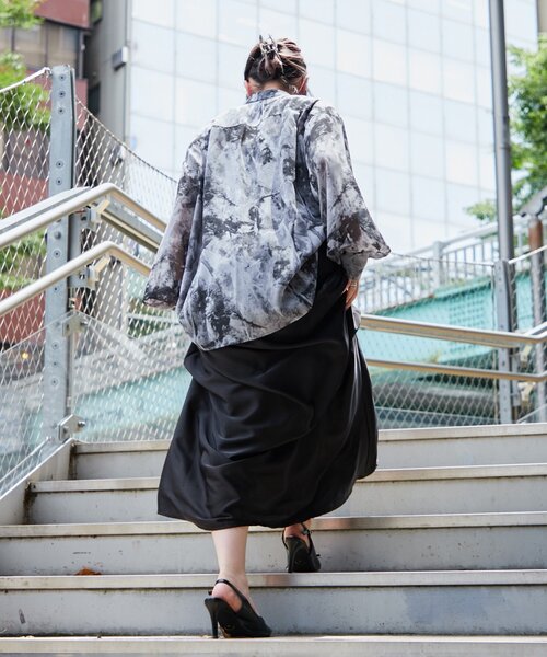 美品⭐️Chaos ラミーシャツ Vネック日本製 リネンシャツ シアー　深緑　希少 サイズ 〕 ラミーシャンブレー シアーシャツ（78-20HK02-205