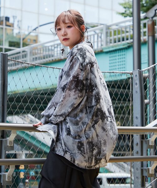 美品⭐️Chaos ラミーシャツ Vネック日本製 リネンシャツ シアー　深緑　希少 Mavie..7】シアー柄シャツ（シャツ/ブラウス）｜Mavie..7