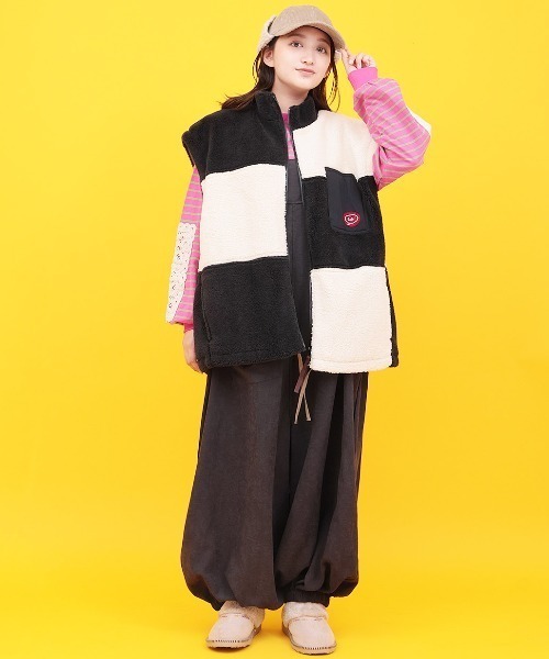 チチカカ（チチカカ）の「Orale! カラー切替ボアベスト（その他アウター・レディース・ブラック/パープル・FREE）」の7枚目の写真