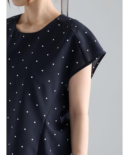 Te chichi（テチチ）の「リネンライクドットブラウス（シャツ/ブラウス・レディース・ブラウン/ブラック・F）」の13枚目の写真