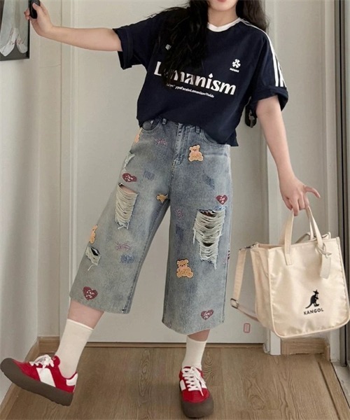 Dream garden（ドリームガーデン）の「くま刺しゅうダメージ加工デニムパンツ（デニムパンツ・レディース・ブルー・4XL/3XL/S/M/L/XL/2XL/5XL）」の5枚目の写真