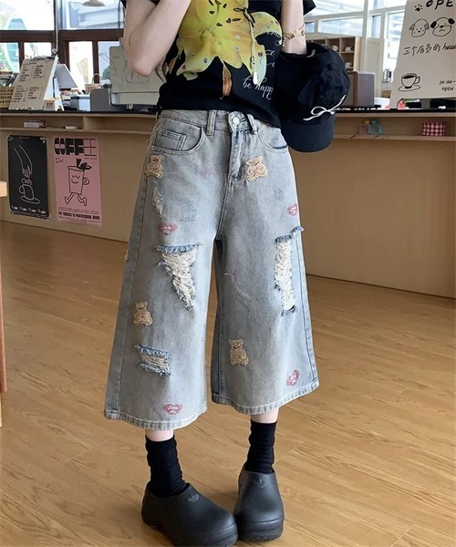 Dream garden（ドリームガーデン）の「くま刺しゅうダメージ加工デニムパンツ（デニムパンツ・レディース・ブルー・4XL/3XL/S/M/L/XL/2XL/5XL）」の11枚目の写真