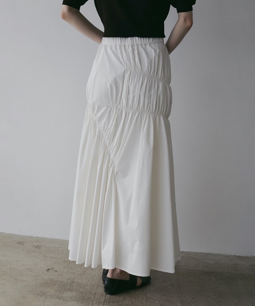 MANOF(マノフ)の「SHIRRING FLARE SKIRT(スカート・レディース・ホワイト/パープル/ネイビー・S/M)」の11枚目の写真