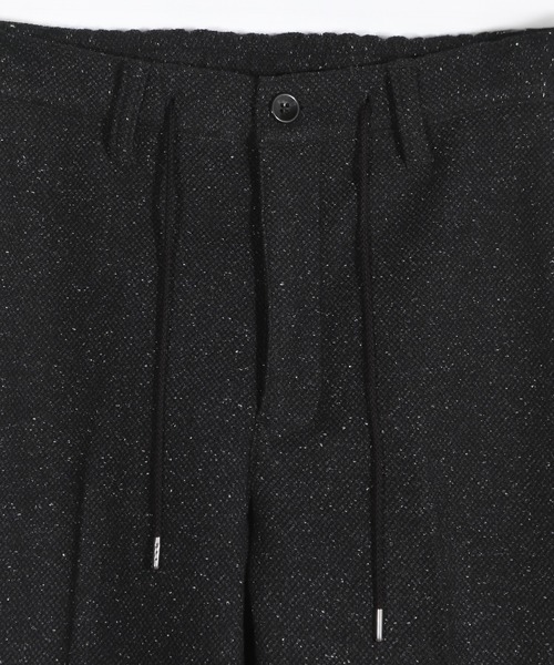 MEN'S BIGI（メンズビギ）の「シルクネップウール絡みイージーパンツ（その他パンツ・メンズ・ベージュ/ブラック・04/03/02/01）」の9枚目の写真