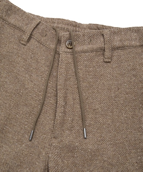 MEN'S BIGI（メンズビギ）の「シルクネップウール絡みイージーパンツ（その他パンツ・メンズ・ベージュ/ブラック・04/03/02/01）」の8枚目の写真