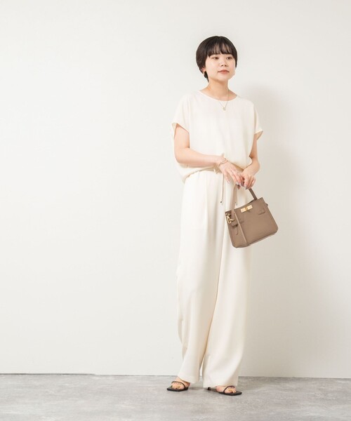 NOLLEY’S Sophi（ノーリーズソフィ）の「《セットアップ対応》ウォッシャブルダブルサテンフレンチブラウス（シャツ/ブラウス・レディース・ブラウン/ブラック/キナリ・38）」の5枚目の写真