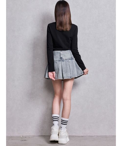 GYDA（ジェイダ）の「ハイウエストWIDE BELTプリーツデニムスカートライクショートパンツ（デニムスカート・レディース・ライトブルー/インディゴブルー/その他1・SMALL/MEDIUM）」の7枚目の写真