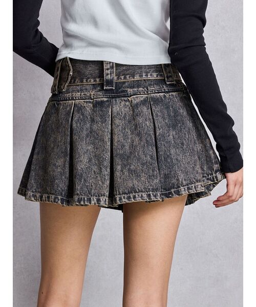GYDA（ジェイダ）の「ハイウエストWIDE BELTプリーツデニムスカートライクショートパンツ（デニムスカート・レディース・ライトブルー/インディゴブルー/その他1・SMALL/MEDIUM）」の11枚目の写真