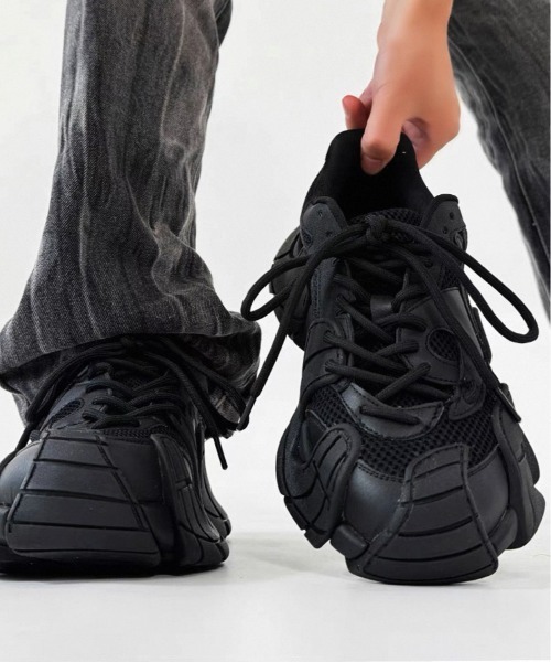 .KOM（ドットコム）の「『.KOM/ドットケーオーエム』ウェーブソールダッドスニーカー【Y】【CN】（スニーカー・メンズ・ブラック/ホワイト/グレー・25cm/26cm/27cm）」の5枚目の写真