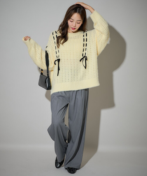 PUBLUX(パブリュクス)の「PUBLUX/パブリュクス ベロア リボン 編み込みフェザーニット 限定展開(ニット/セーター・レディース・ナチュラル/グレー/ネイビー/ブラック・フリ-)」の9枚目の写真
