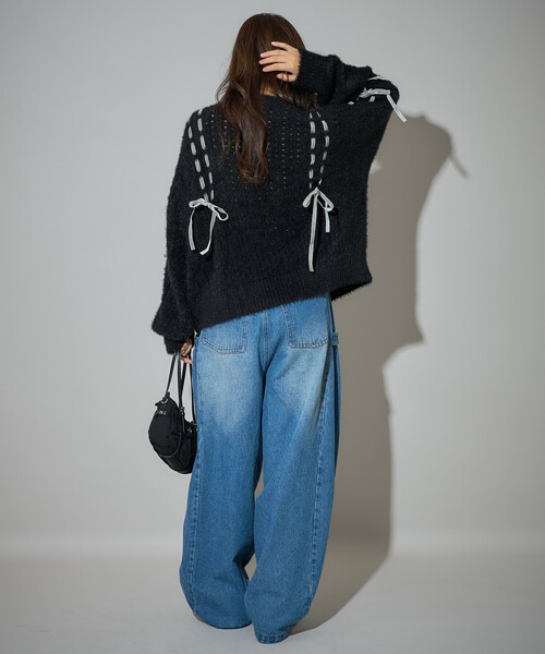 PUBLUX(パブリュクス)の「PUBLUX/パブリュクス ベロア リボン 編み込みフェザーニット 限定展開(ニット/セーター・レディース・ナチュラル/グレー/ネイビー/ブラック・フリ-)」の19枚目の写真