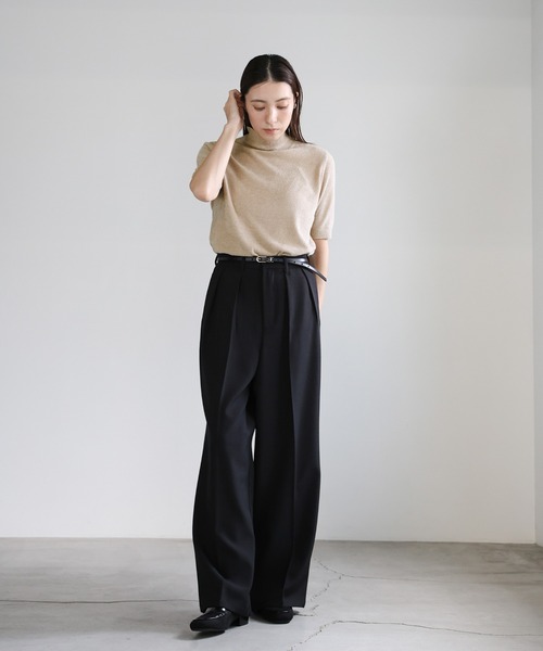 select MOCA(セレクトモカ)の「ハイネックパイルハーフスリーブニット(ニット/セーター・レディース・ベージュ/チャコールグレー・FREE)」の3枚目の写真