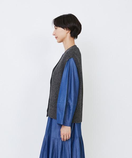 LOISIR（ロワズィール）の「リネンウールホールガーメントベスト（ベスト・レディース・キナリ/グレー・FREE）」の20枚目の写真