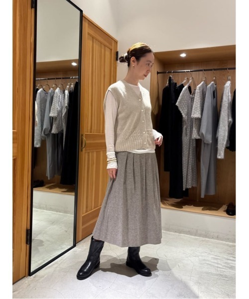 LOISIR（ロワズィール）の「リネンウールホールガーメントベスト（ベスト・レディース・キナリ/グレー・FREE）」の3枚目の写真