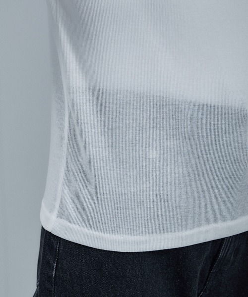 SALON adam et rope'（サロン アダム エ ロペ）の「nu=layer UVクルーネックシアーロンT / セットアップ対応（Tシャツ/カットソー・レディース・ブラック/ブラウン系その他2/ホワイト・FREE）」の8枚目の写真