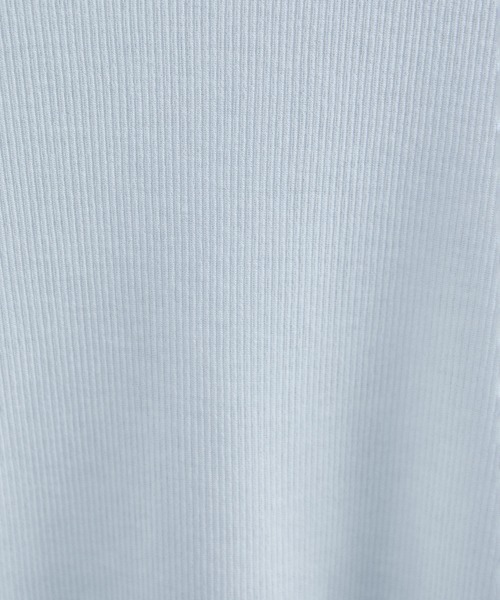 SALON adam et rope'（サロン アダム エ ロペ）の「nu=layer UVクルーネックシアーロンT / セットアップ対応（Tシャツ/カットソー・レディース・ブラック/ブラウン系その他2/ホワイト・FREE）」の9枚目の写真