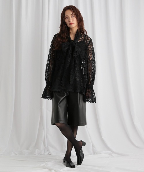 mysty woman（ミスティウーマン）の「フェイクレザーハーフパンツ 582051（その他パンツ・レディース・ブラック・MEDIUM/SMALL）」の8枚目の写真