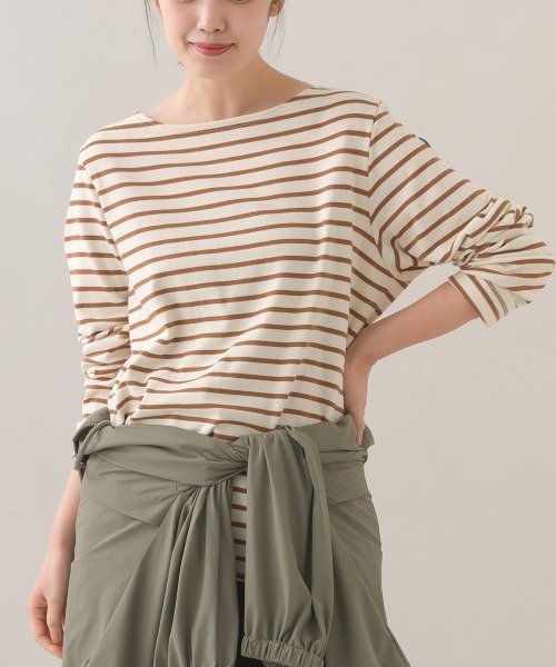 OMNES(オムネス)の「コットン長袖ボーダーTシャツ(Tシャツ/カットソー・レディース・ホワイト×ネイビー/ベージュ×ブラック/ベージュ系その他/ベージュ系その他2/ブラウン系その他/マルチ/ホワイト×ピンク/ベージュ系その他3・MEDIUM)」の18枚目の写真