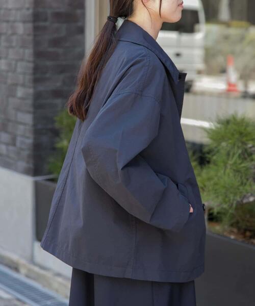 FORK&SPOON（フォークアンドスプーン）の「FORK&SPOON　ステンカラーショートコート（ステンカラーコート・レディース・ネイビー/ベージュ・1）」の15枚目の写真