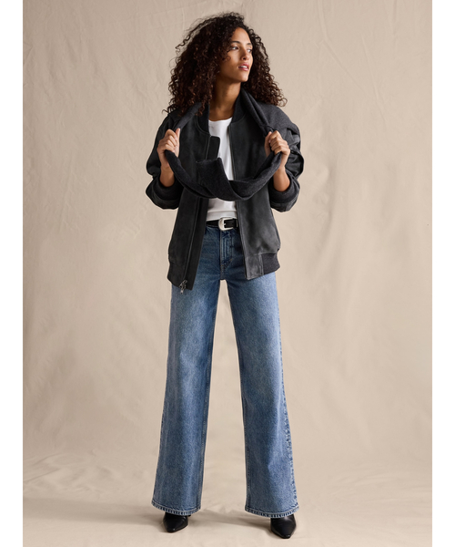 Banana Republic（バナナリパブリック）の「アイコン クラシック ワイドレッグジーンズ（デニムパンツ・レディース・アイボリー/インディゴブルー/ダークインディゴブルー/ライトインディゴブルー・24/25/26/27/28）」の22枚目の写真