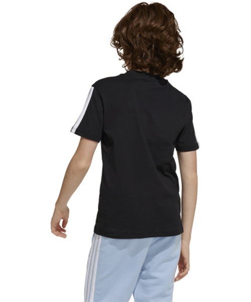 adidas（アディダス）の「adidas/アディダス 半袖 Tシャツ キッズ ロゴ スリーストライプス エッセンシャルズ KRG92（Tシャツ/カットソー・キッズ・ブラック×ホワイト/ホワイト×ブラック・130cm/140cm/150cm/160cm）」の4枚目の写真