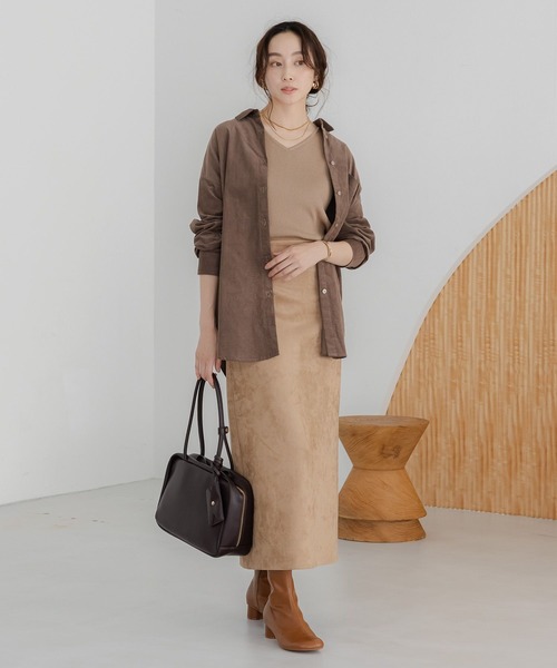 Elura（エルーラ）の「チャーム付きボストン/594279（ボストンバッグ・レディース・キャメル/ダークブラウン/ブラック・FREE）」の6枚目の写真