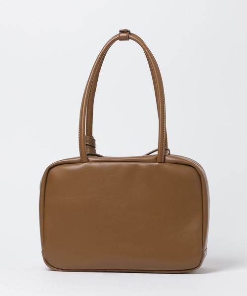 Elura（エルーラ）の「チャーム付きボストン/594279（ボストンバッグ・レディース・キャメル/ダークブラウン/ブラック・FREE）」の17枚目の写真