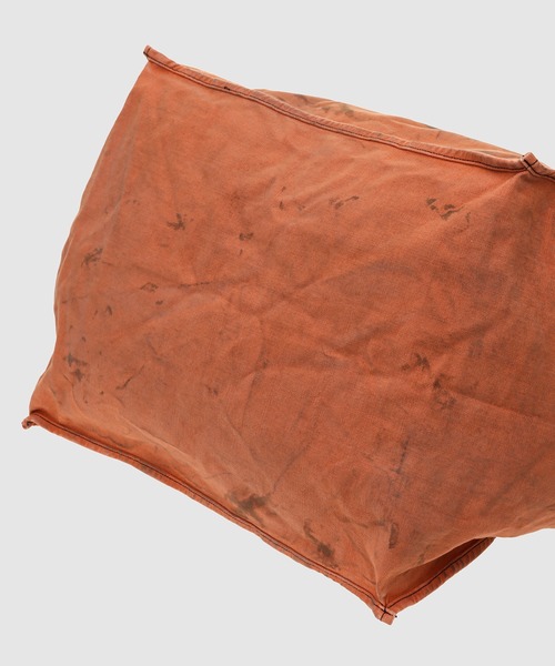 BOW WOW(バウワウ)の「THE DITC NEWSPAPER BAG AGED(メッセンジャーバッグ・メンズ・オレンジ系その他・ONESIZE)」の9枚目の写真