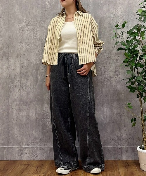 Right-on（ライトオン）の「【HONEYSUCKLE ROSE】ストライプショートシャツ (お手入れ楽/トレンド）（シャツ/ブラウス・レディース・イエロー/ブルー/ブラック・S/M/L）」の5枚目の写真