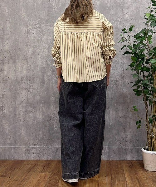 Right-on（ライトオン）の「【HONEYSUCKLE ROSE】ストライプショートシャツ (お手入れ楽/トレンド）（シャツ/ブラウス・レディース・イエロー/ブルー/ブラック・S/M/L）」の7枚目の写真