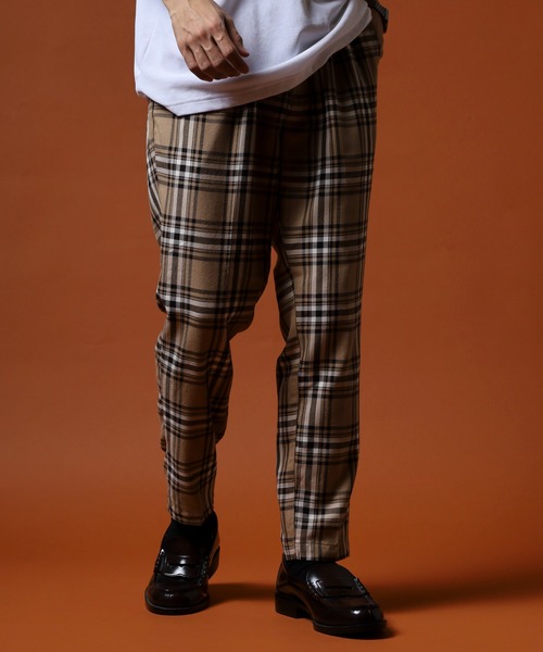 FUNALIVE（ファンアライブ）の「先染めアンクルテーパードチェックパンツ unisex（スラックス・メンズ・ベージュ/ブラウン/カーキ/アイボリー/その他/グレー・M/L）」の21枚目の写真