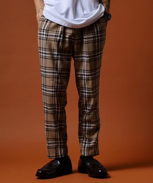 FUNALIVE（ファンアライブ）の「先染めアンクルテーパードチェックパンツ unisex（スラックス・メンズ・ベージュ/ブラウン/カーキ/アイボリー/その他/グレー・M/L）」の19枚目の写真