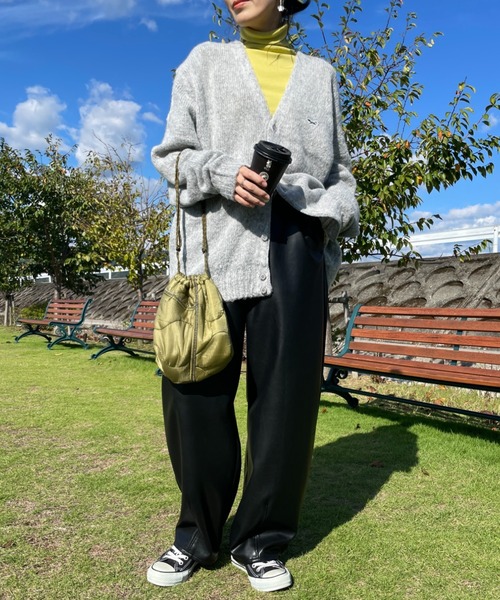 JEANS FACTORY （ジーンズファクトリー）の「[ODDMENT/オッドメント] キルティング巾着ポーチ（ショルダーバッグ・レディース・オリーブ・ONE SIZE）」の13枚目の写真