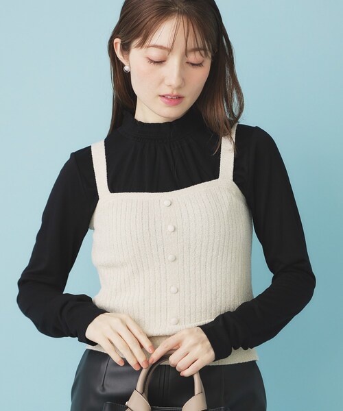 index(インデックス)の「ミニモールラメビスチェキャミ/アンサンブル対応【洗濯機OK】(ニット/セーター・レディース・チャコールグレー/オフホワイト/グリーン系・00)」の1枚目の写真